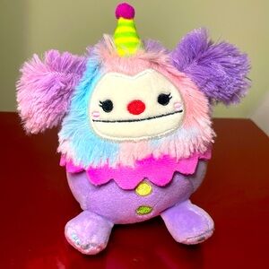 Yekaterina The Bigfoot Clown Clip